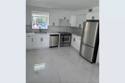 700 NW 3rd Avenue, Pompano Beach, FL 33060 - Photo 1