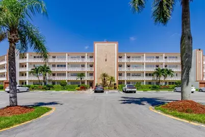 4007 Cornwall A #4007, Boca Raton, FL 33434 - Photo 1