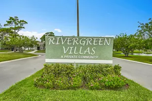 1721 SE Balmoral Ct, Port Saint Lucie, FL 34952 - Photo 1