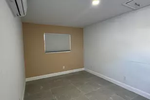 441 San Mateo Dr, Lake Worth, FL 33461 - Photo 1