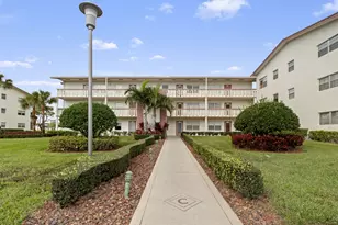 124 Preston C, Boca Raton, FL 33434 - Photo 1
