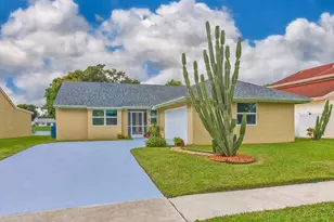 1817 Stonehaven Dr, Boynton Beach, FL 33436 - Photo 1