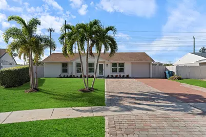 1104 Grandview Circle, West Palm Beach, FL 33411 - Photo 1