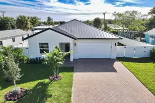 18 SW 6th St, Delray Beach, FL 33444 - Photo 1