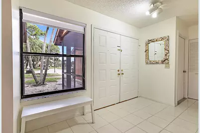6186 Brandon Street, Palm Beach Gardens, FL 33418 - Photo 2