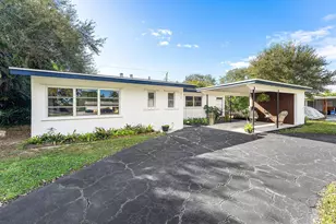 817 Buttonwood Rd, North Palm Beach, FL 33408 - Photo 1