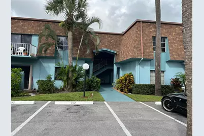 950 S Kanner Highway #D-22, Stuart, FL 34994 - Photo 1