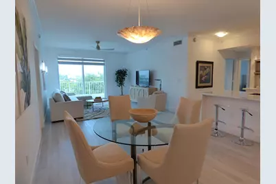 802 W Windward Way #303, Lantana, FL 33462 - Photo 1
