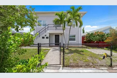 1040 17th Street, West Palm Beach, FL 33407 - Photo 1