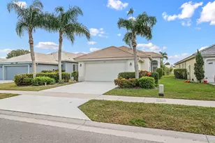 2501 Country Golf Dr, Wellington, FL 33414 - Photo 1
