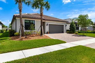 519 SE Villandry Way, Port Saint Lucie, FL 34984 - Photo 1