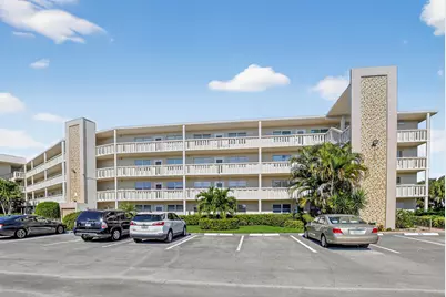 112 Richmond A #A, Deerfield Beach, FL 33442 - Photo 1