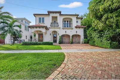 33 SE Olive Way, Boca Raton, FL 33432 - Photo 1