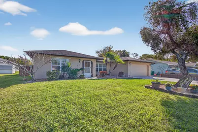 5216 Palm Drive, Fort Pierce, FL 34982 - Photo 1