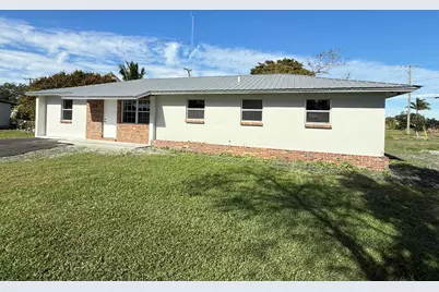 125 SE Avenue M, Belle Glade, FL 33430 - Photo 1