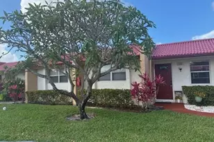 135 Lake Anne Dr, West Palm Beach, FL 33411 - Photo 1