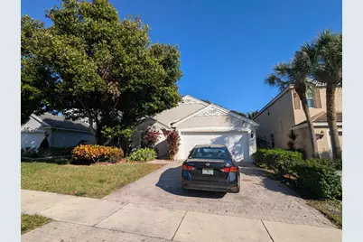 114 Canterbury Place, Royal Palm Beach, FL 33414 - Photo 1