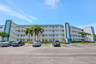 1080 Exeter E, Boca Raton, FL 33434 - Photo 1