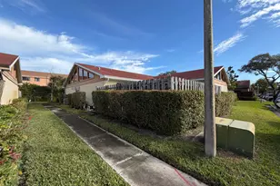 4377 Woodstock Dr, West Palm Beach, FL 33409 - Photo 1