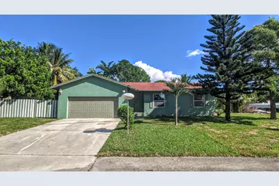 2888 S Seacrest Boulevard, Boynton Beach, FL 33435 - Photo 1