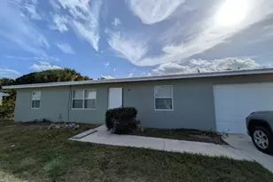 820 SE 5th St, Stuart, FL 34994 - Photo 1