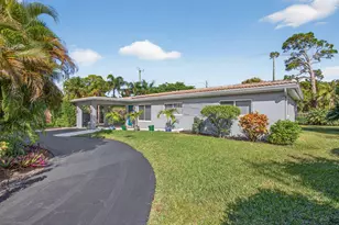 425 SW 10th St, Pompano Beach, FL 33060 - Photo 1