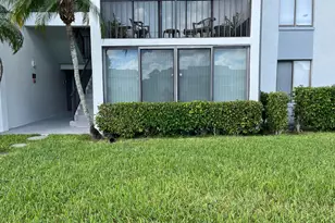 1012 Green Pine Blvd, West Palm Beach, FL 33409 - Photo 1