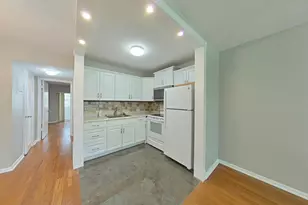 82 Windsor D, West Palm Beach, FL 33417 - Photo 1