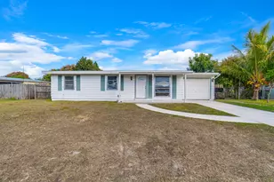 555 SE Airoso Blvd, Port Saint Lucie, FL 34983 - Photo 1