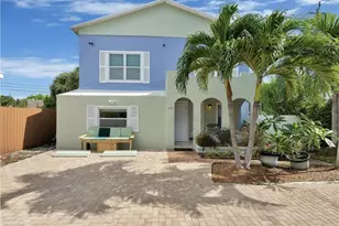 411 Nathan Hale Rd, West Palm Beach, FL 33405 - Photo 1