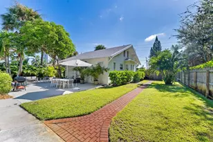 5301 N Flagler Dr, West Palm Beach, FL 33407 - Photo 1