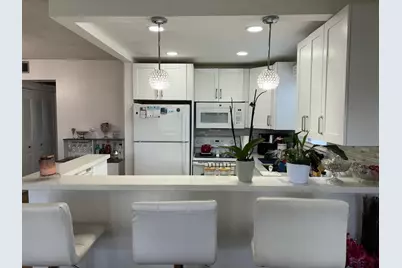 172 Camden H, West Palm Beach, FL 33417 - Photo 1