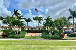 2567 Dudley Dr W, West Palm Beach, FL 33415 - Photo 1