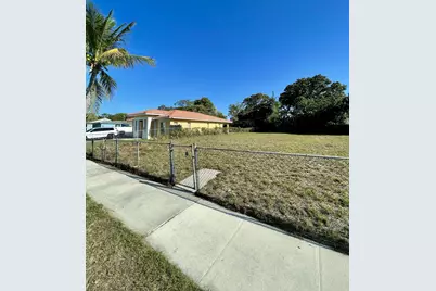 936 39th Street, West Palm Beach, FL 33407 - Photo 1