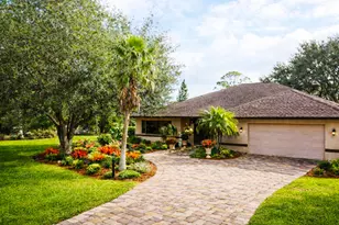 680 Memorial Dr, Sebring, FL 33870 - Photo 1