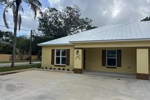 1001 Tennessee Ave, Fort Pierce, FL 34950 - Photo 1