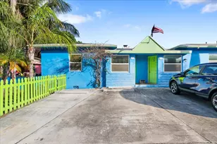 201 E Palm St, Lantana, FL 33462 - Photo 1