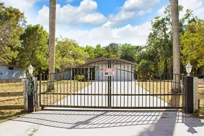 18268 49th Street N, Loxahatchee, FL 33470 - Photo 1