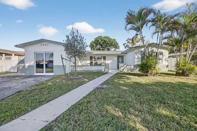 8961 NW 21st Street, Pembroke Pines, FL 33024 - Photo 1