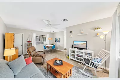520 NE 7th Avenue #2d, Delray Beach, FL 33483 - Photo 1