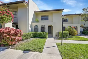 8566 Casa Del Lago, Boca Raton, FL 33433 - Photo 1