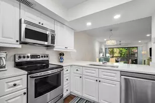 508 Brackenwood Pl, Palm Beach Gardens, FL 33418 - Photo 1