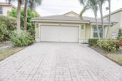 3965 Torres Circle, West Palm Beach, FL 33409 - Photo 1
