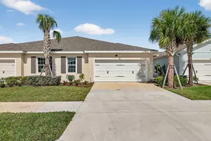 806 Persimmon Pl, Fort Pierce, FL 34981 - Photo 1