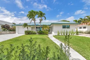369 Franklin Rd, West Palm Beach, FL 33405 - Photo 1