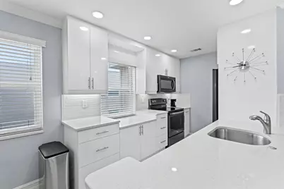 325 Capri G #G, Delray Beach, FL 33484 - Photo 1