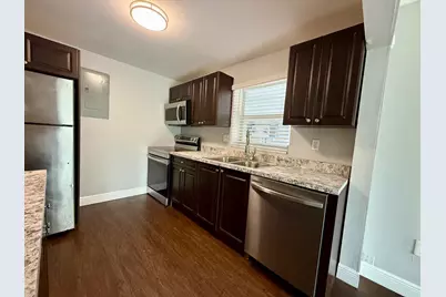 722 SW 81st Avenue #10a, North Lauderdale, FL 33068 - Photo 1