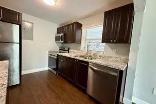 722 SW 81st Ave, North Lauderdale, FL 33068 - Photo 1