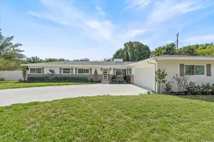 200 NW 2nd St, Delray Beach, FL 33444 - Photo 1