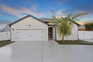 4682 SW Babylon St, Port Saint Lucie, FL 34953 - Photo 1